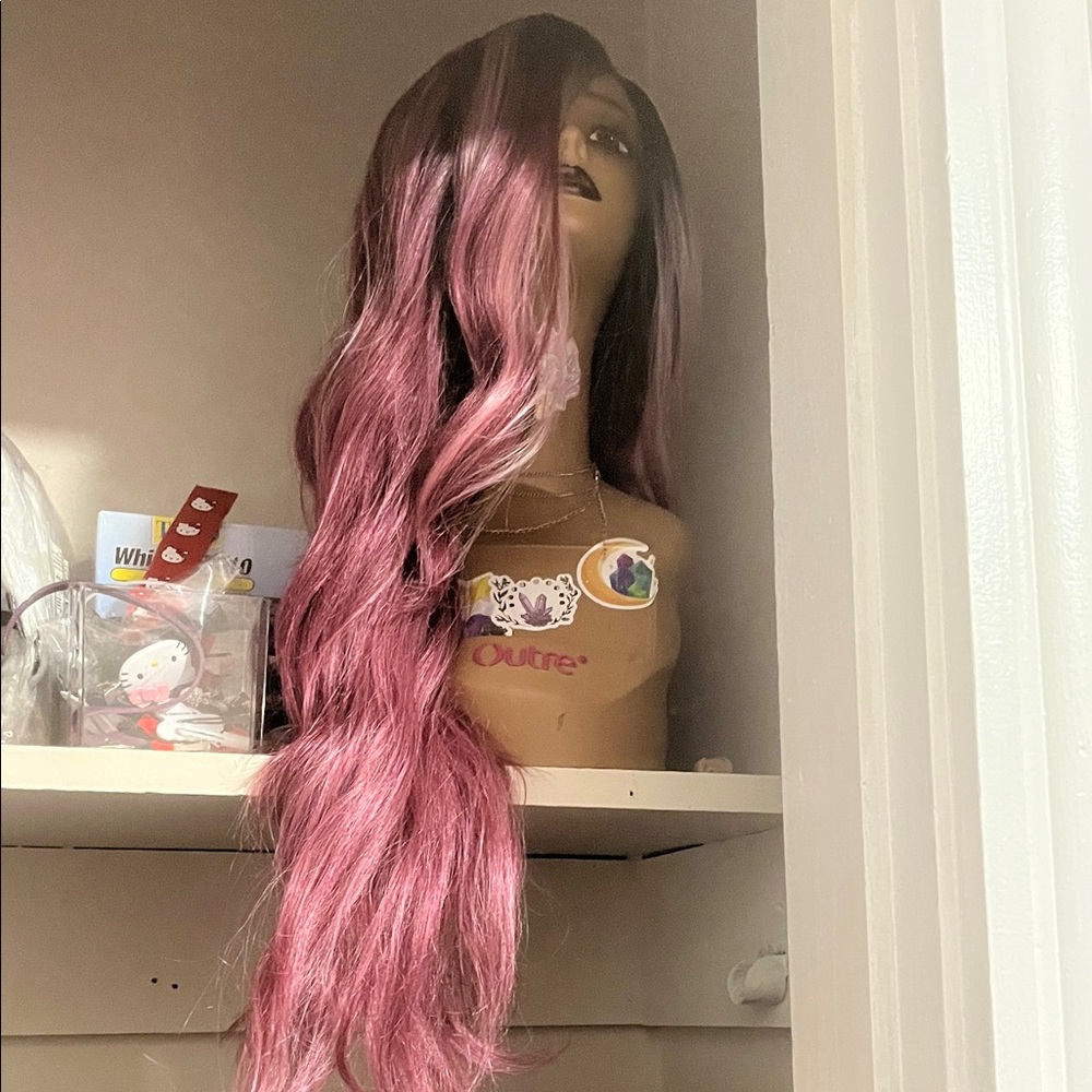 Elegant Long Wavy Wig in Purple